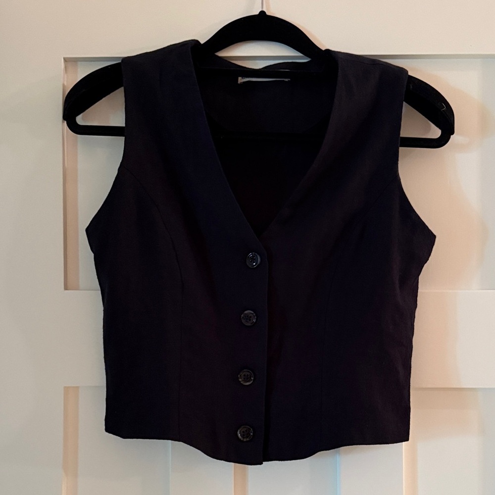 Abercrombie Black Linen Vest